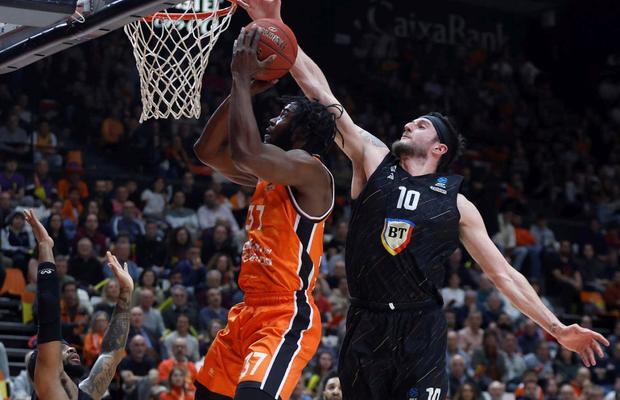 U-BT Cluj-Napoca, eliminată în „sferturile” EuroCup » Valencia Basket, prea puternică pentru alb-negri