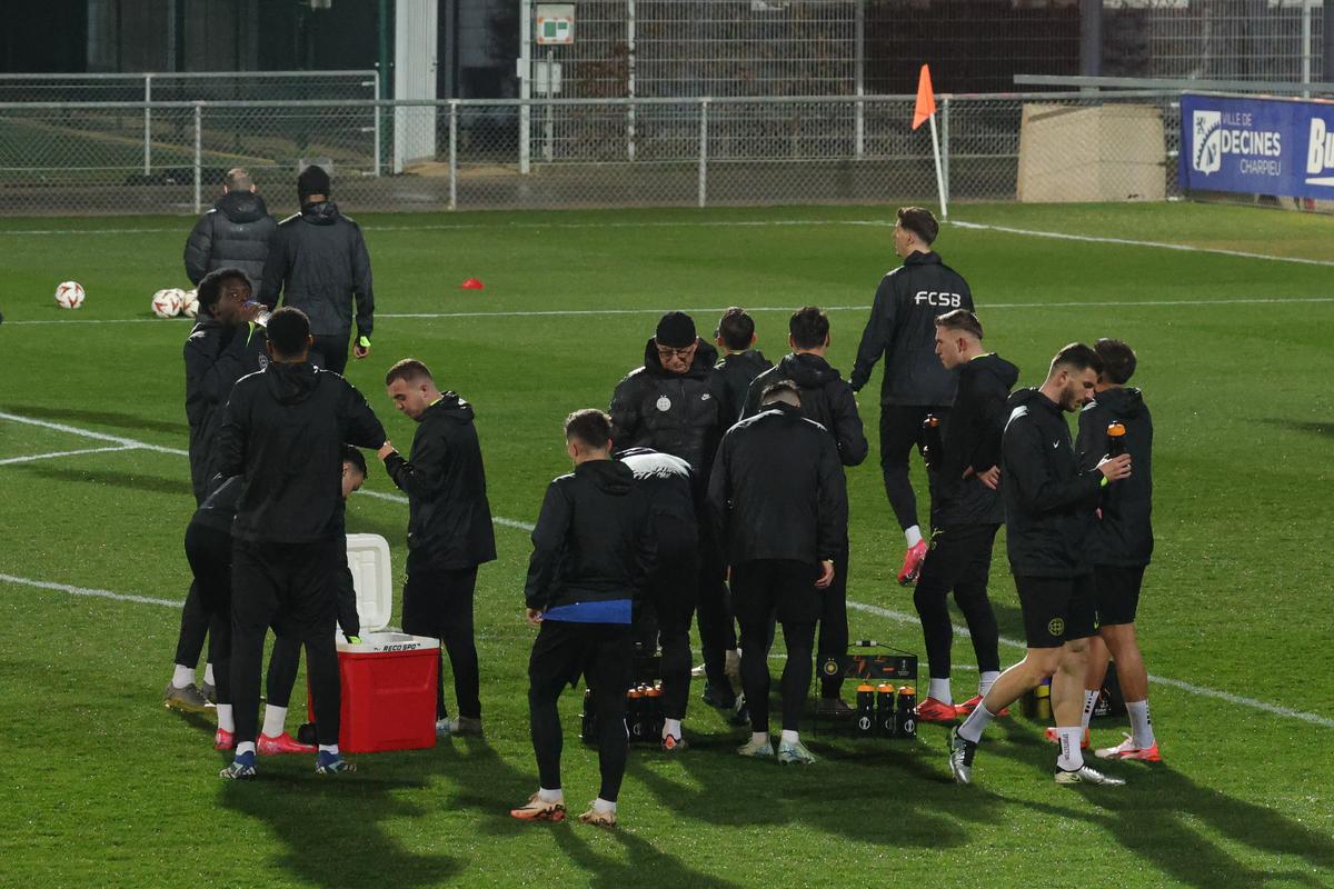 Va debuta la FCSB în returul cu Lyon! Becali a transmis vestea