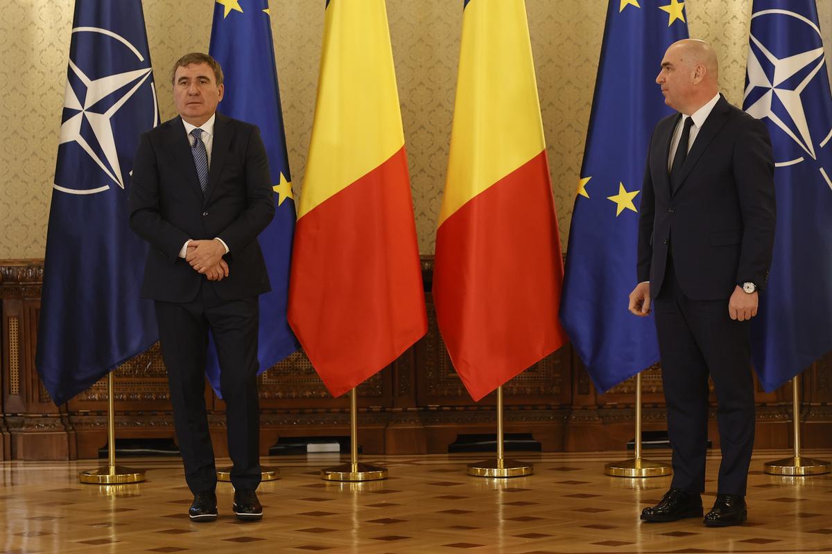 Gică Hagi, decorat cu Ordinul Național „Steaua României”. FOTO: Cristi Preda