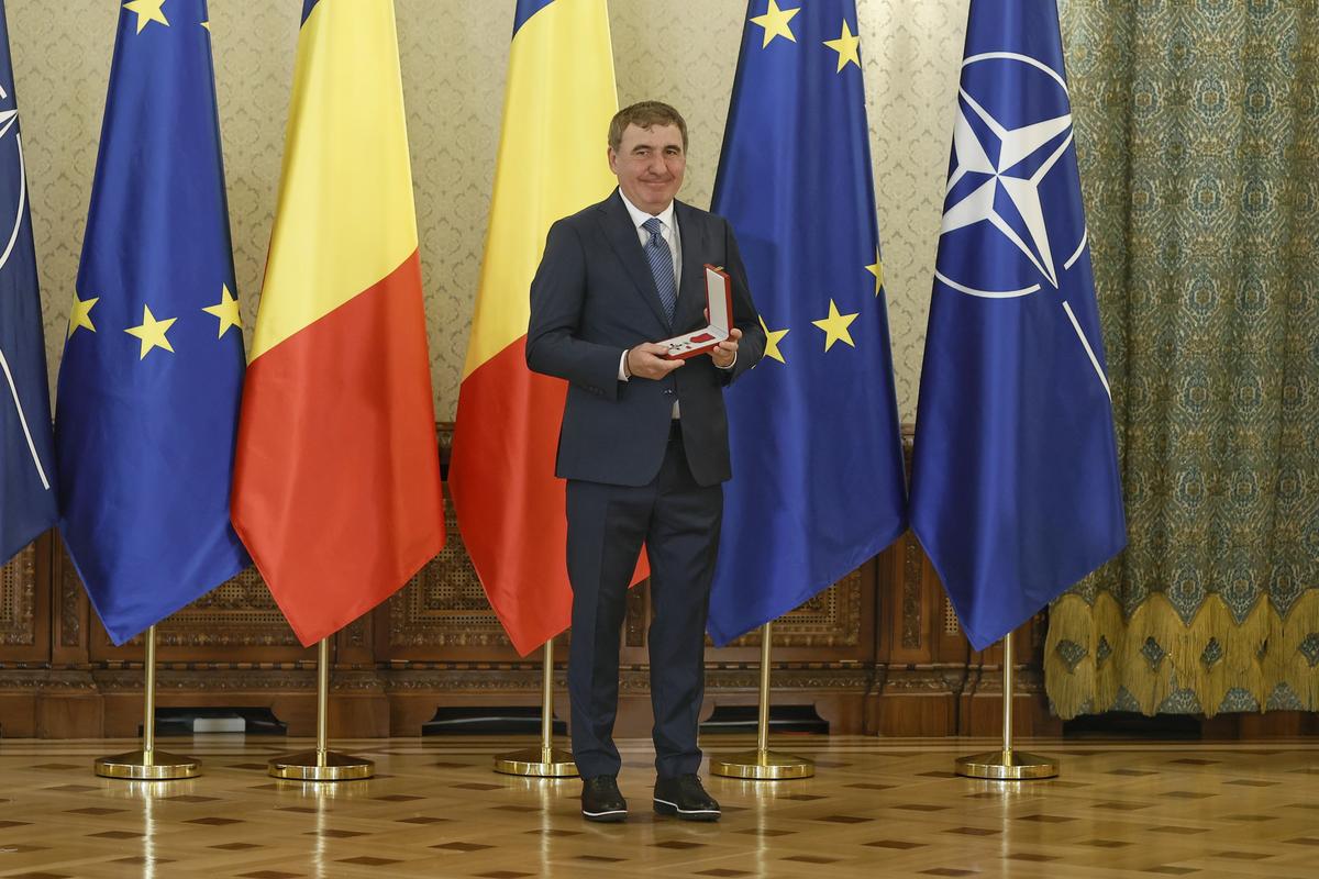 Simona Halep, apariție rară, la ceremonia lui Gică Hagi » Detaliul interesant remarcat la fosta campioană