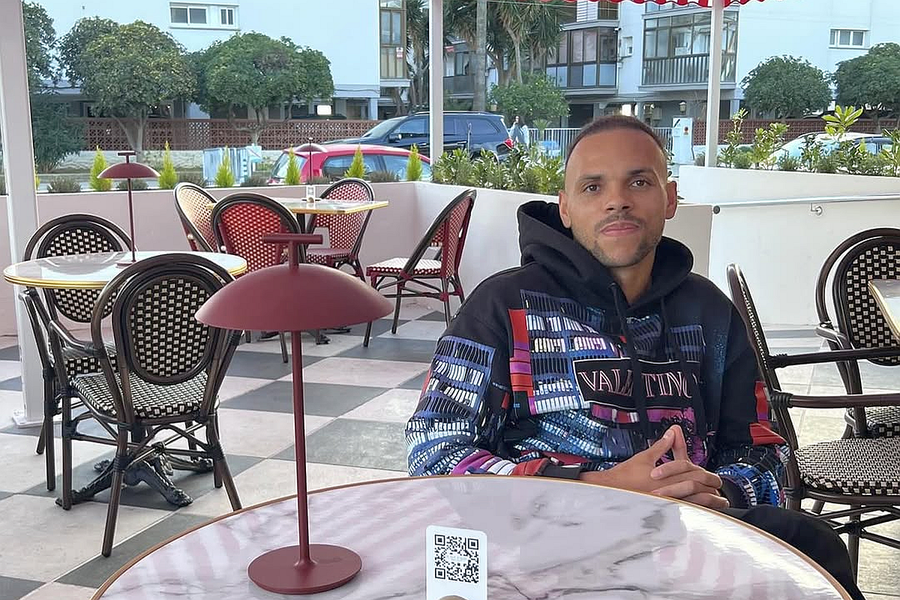 Martin Braithwaite. Foto: Instagram Ei chiar au jucat fotbal doar de plăcere: topul celor mai bogați fotbaliști » Nepotul sultanului din Brunei ocupă prima poziție