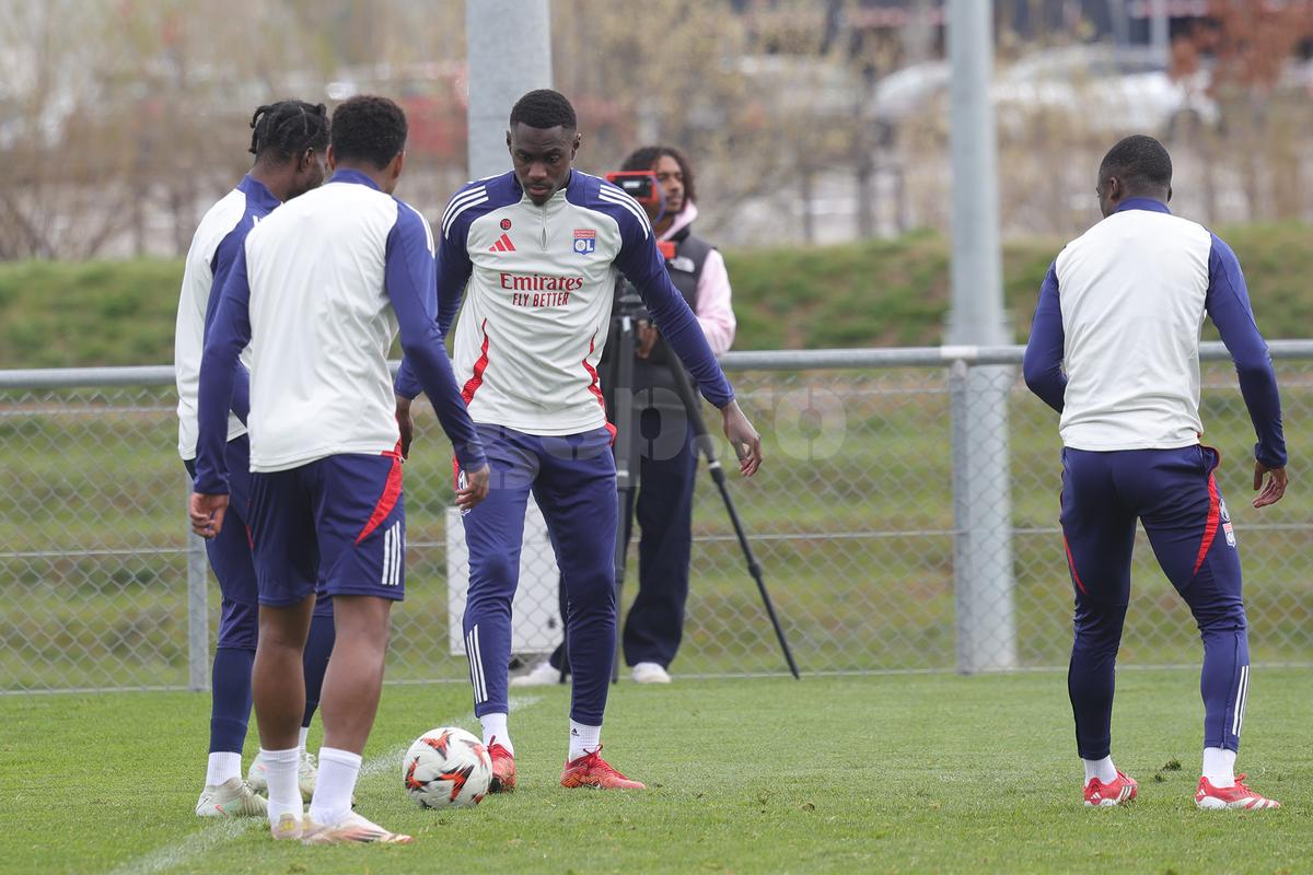 „Nu e adevărat!” » Paulo Fonseca anunță pe ce strategie mizează la returul cu FCSB: „Nu putem să facem asta!”. Discurs lămuritor al antrenorului lui OL