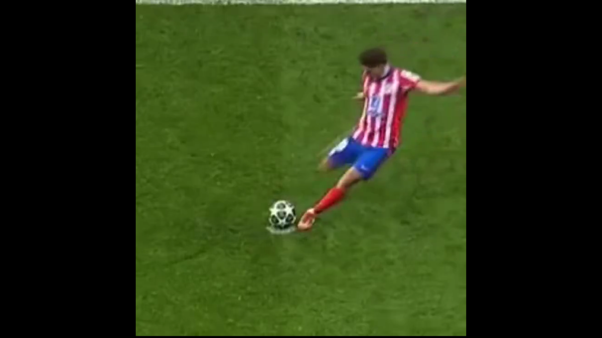 Au surprins pe camere ce a zis Julian Alvarez după ce i-a fost anulat penalty-ul: „Se poate...”