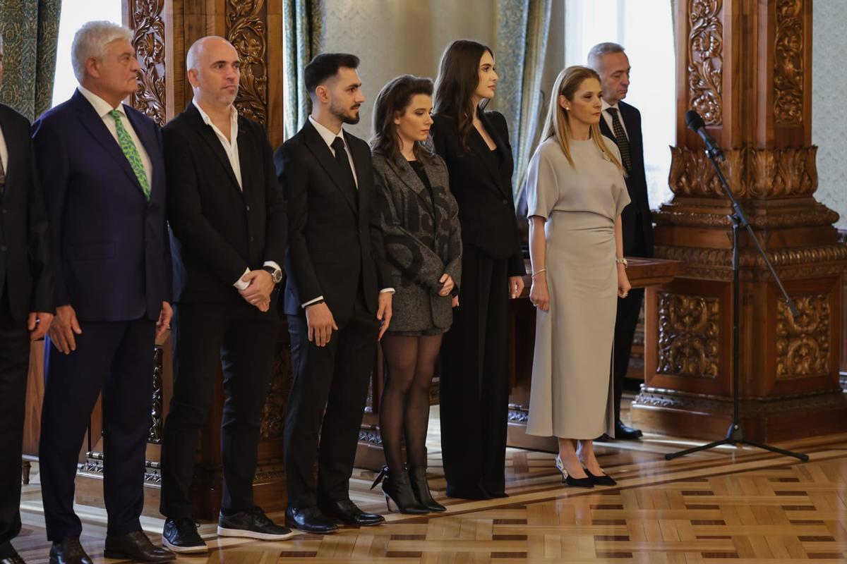 Gică Hagi, decorat cu Ordinul Național „Steaua României” » „Regele”, gâtuit de emoție, cu lacrimi în ochi! Nume mari au participat la ceremonie
