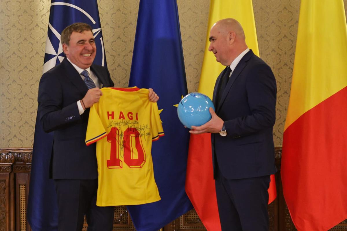 Gică Hagi, discurs printre lacrimi la Cotroceni: „Am muncit 50 de ani pentru acest moment”