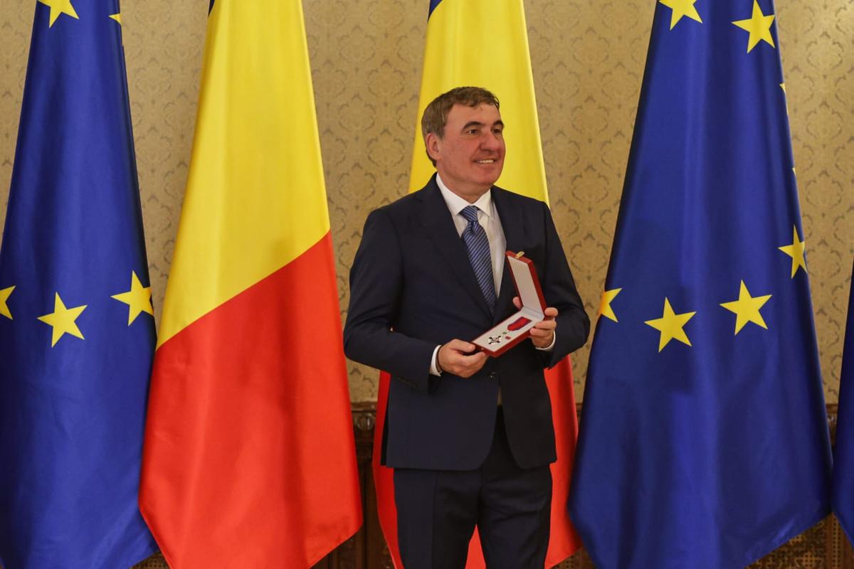 Gică Hagi, discurs printre lacrimi la Cotroceni: „Am muncit 50 de ani pentru acest moment”