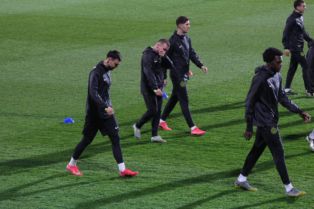 Antrenament oficial FCSB la Lyon