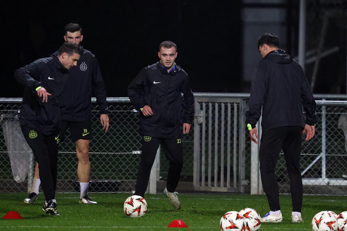 Va debuta la FCSB în returul cu Lyon! Becali a transmis vestea