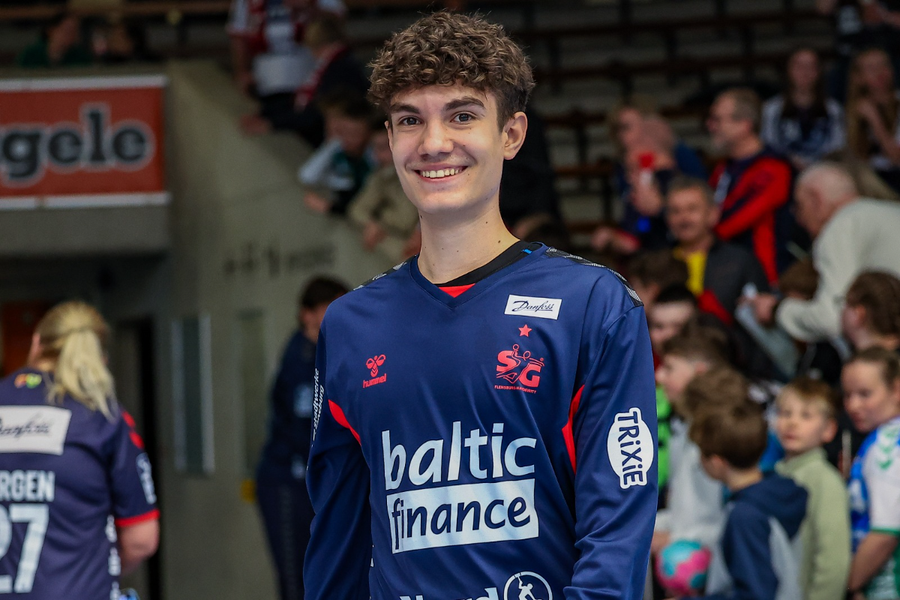 După debutul în Bundesliga și în European League, portarul de 18 ani al României speră să joace la Campionatul European: „Cel mai bun an al carierei”