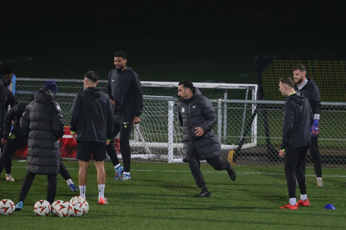 3 detalii de la antrenamentul celor de la FCSB » Schimbarea unui titular în doar 12 ore