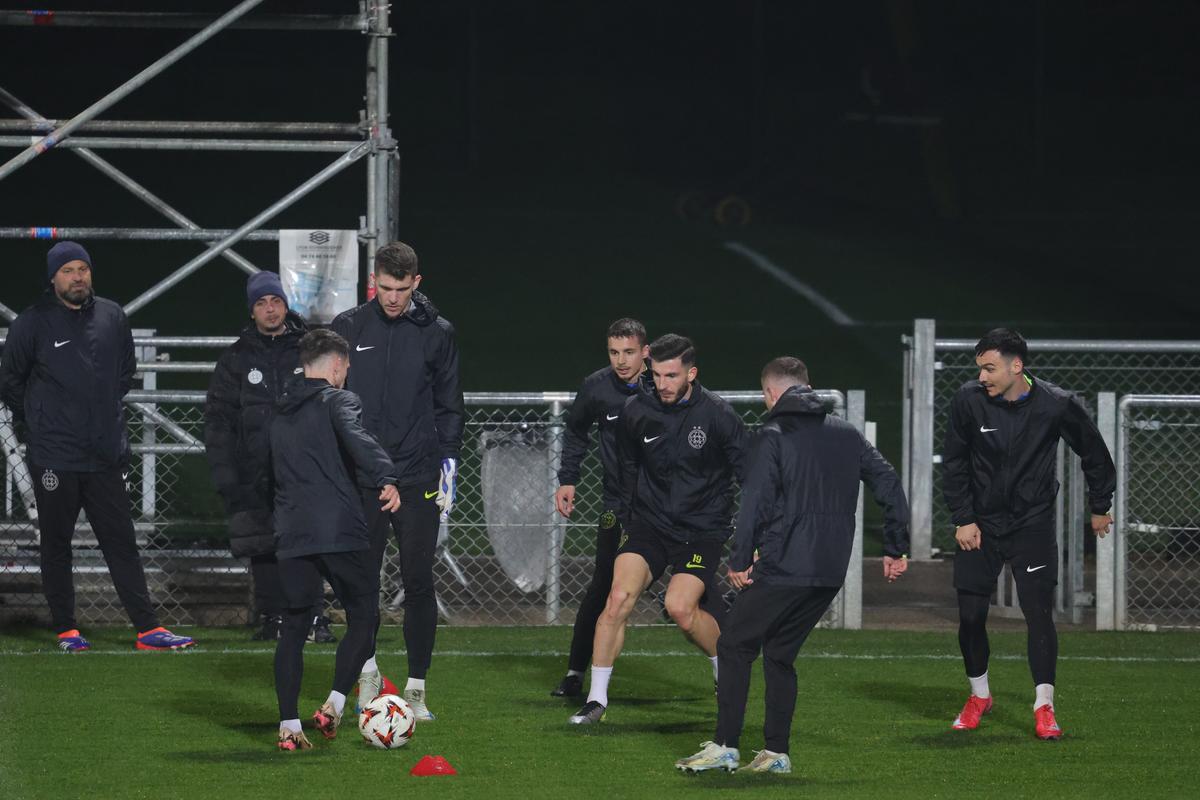 Va debuta la FCSB în returul cu Lyon! Becali a transmis vestea