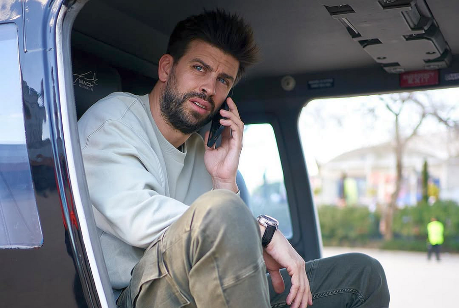 Gerard Pique. Foto: Instagram Ei chiar au jucat fotbal doar de plăcere: topul celor mai bogați fotbaliști » Nepotul sultanului din Brunei ocupă prima poziție