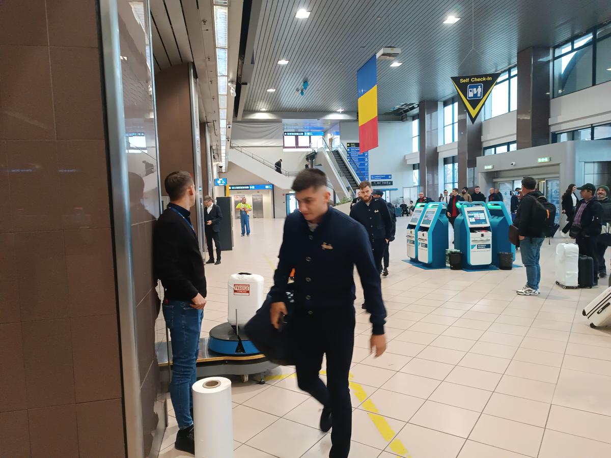 Plecare FCSB Lyon, 12.03.2025