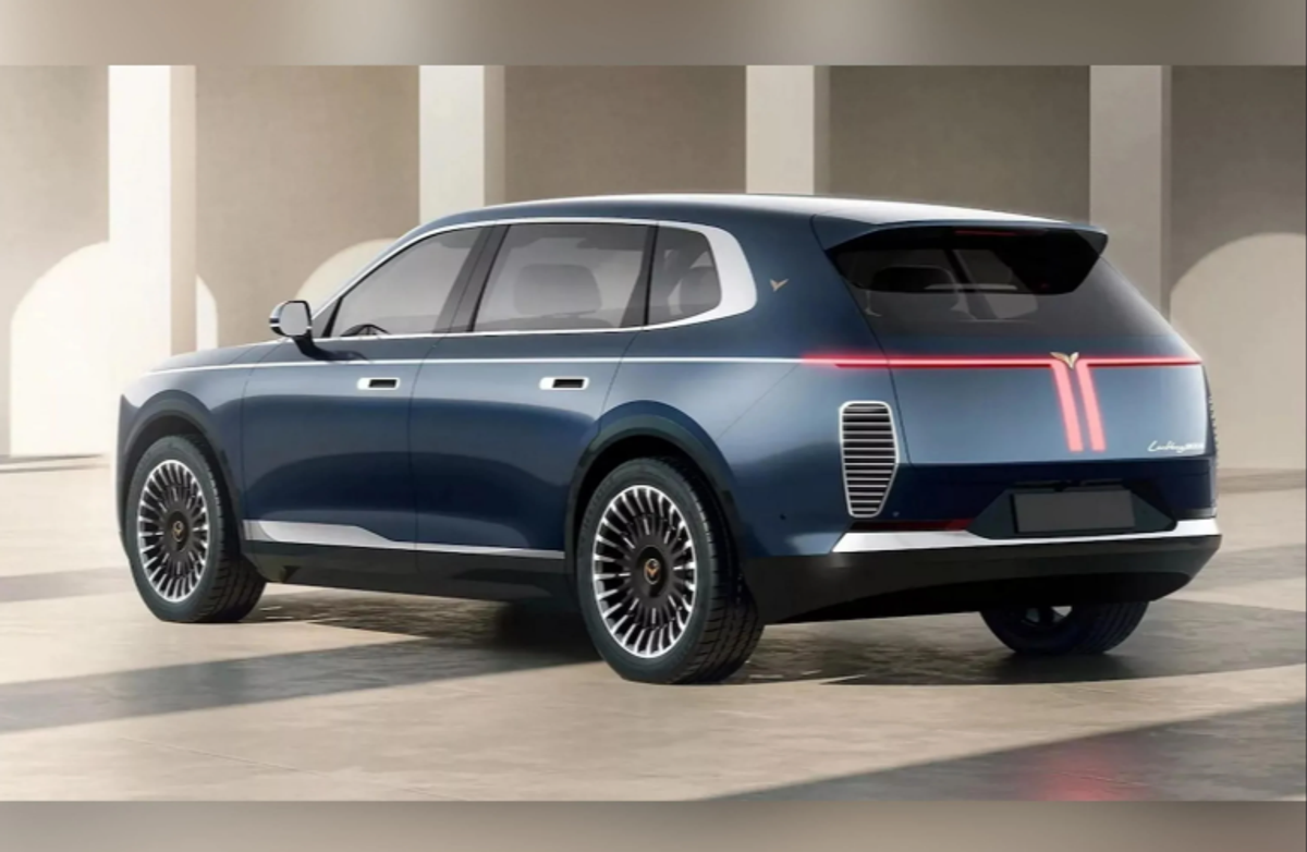 Cum arată „Rolls-Royce”-ul din Vietnam, cu schimbător placat cu aur și trei motoare