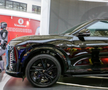 Cum arată „Rolls-Royce”-ul din Vietnam, cu schimbător placat cu aur și trei motoare