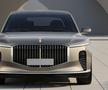 Cum arată „Rolls-Royce”-ul din Vietnam, cu schimbător placat cu aur și trei motoare