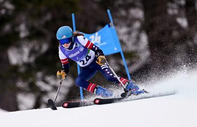 La 5 ani de la accidentul care i-a schimbat viața, paraschioarea alpină are o sursă de inspirație: copiii pe care îi îngrijește ca asistent medical