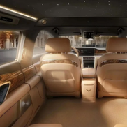 Cum arată „Rolls-Royce”-ul din Vietnam, cu schimbător placat cu aur și trei motoare