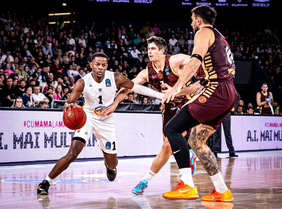 Iverson Molinar e la primul sezon în EuroCup/Foto: euroleaguebasketball.net Eroul lui U-BT Cluj-Napoca din „optimile” EuroCup și-a spus povestea pentru GSP: de la copilăria în Panama la evoluția excelentă în a doua ligă continentală