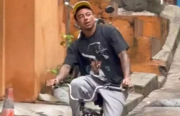 Jesse Lingard, plimbare cu bicicleta în favelele din Sao Paulo