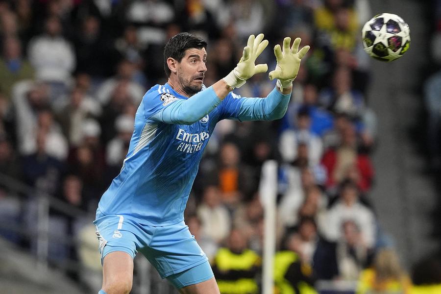 Thibaut Courtois, prestație bună în meciul cu Manchester City / Imago Images Declarația lui Arbeloa va produce dezbateri printre fanii Realului: „El este cel mai bun din istorie, nu există discuție!”