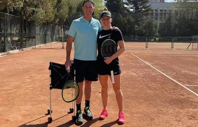 Simona Halep, din nou pe teren! Antrenament alături de Darren Cahill: „Bine ai revenit în cea mai frumoasă țară din lume!”