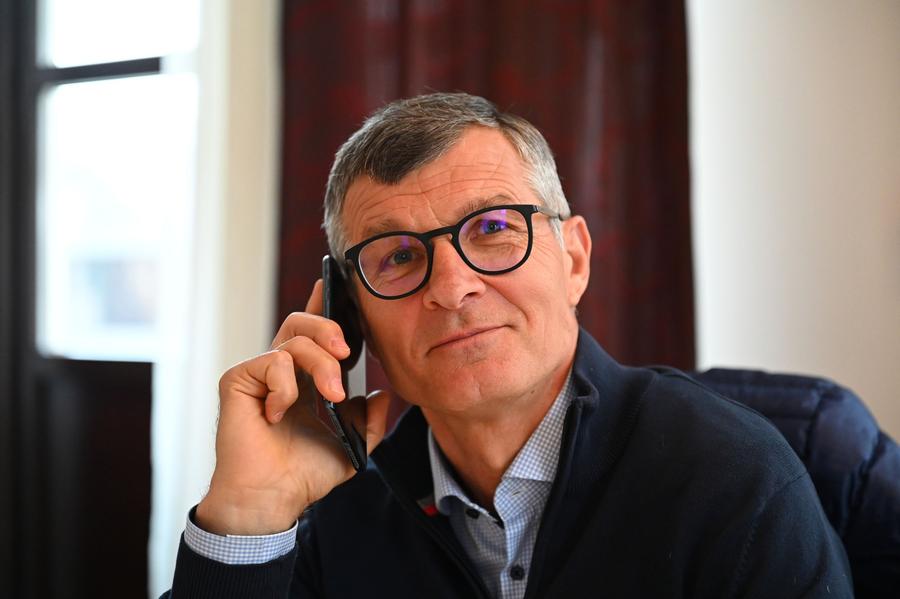 Ioan Ovidiu Sabău analizează lupta la titlu: „CFR toacă adversarul, FCSB joacă prea mult individual, Craiova caută mentalitatea de învingător” + Ce spune despre națională