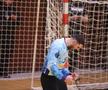 Surpriza sezonului în handbalul românesc: Dinamo, eliminată în „sferturile” Cupei României » Gestul lui Xavi Pascual din final