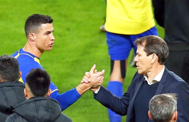 Demis! Cristiano Ronaldo a rămas fără antrenor după scandalul din vestiar