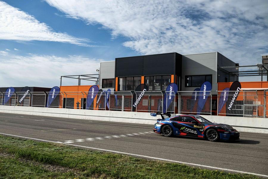 Experimentează adrenalina și emoția cursei alături de Alex Pițigoi la Campionatul Național Masters de Viteză în Coastă!