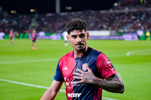 Florinel Coman este titular pe Giuseppe Meaza. FOTO: Imago