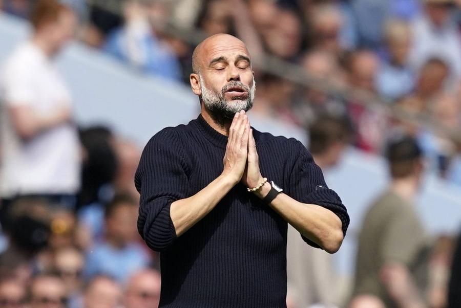 Pep Guardiola, managerul lui Manchester City, mai are contract încă două sezoane / Foto: Imago Guardiola e recunoscător lui Manchester City: „Dacă eram eu sezonul ăsta la Real Madrid sau la Barcelona...”