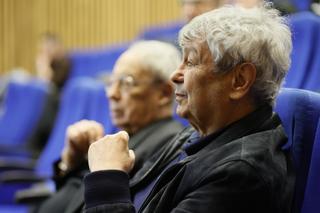 „Picioarele v-au adus până aici. De acum, decide mintea!” » Lecția lui Mircea Lucescu pentru o generație întreagă de fotbaliști ai României