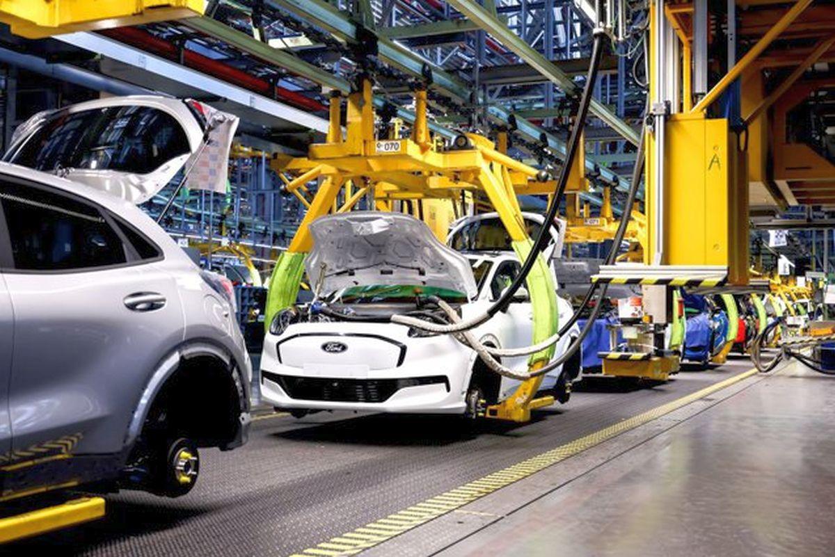 Prima mașină electrică fabricată în România ajunge la clienți în această primăvară » Cum arată modelul produs la Craiova
