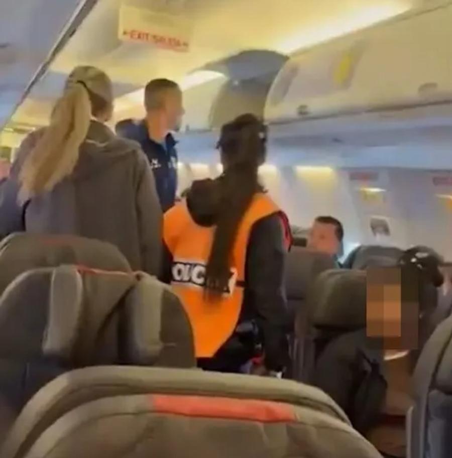 Jesús David Emiliano Endrizzi a provocat panică și furie în rândul pasagerilor zborului Un fotbalist a strigat în avion: „Bombă, sărim în aer!” » Reacția pasagerilor și cum s-a terminat totul