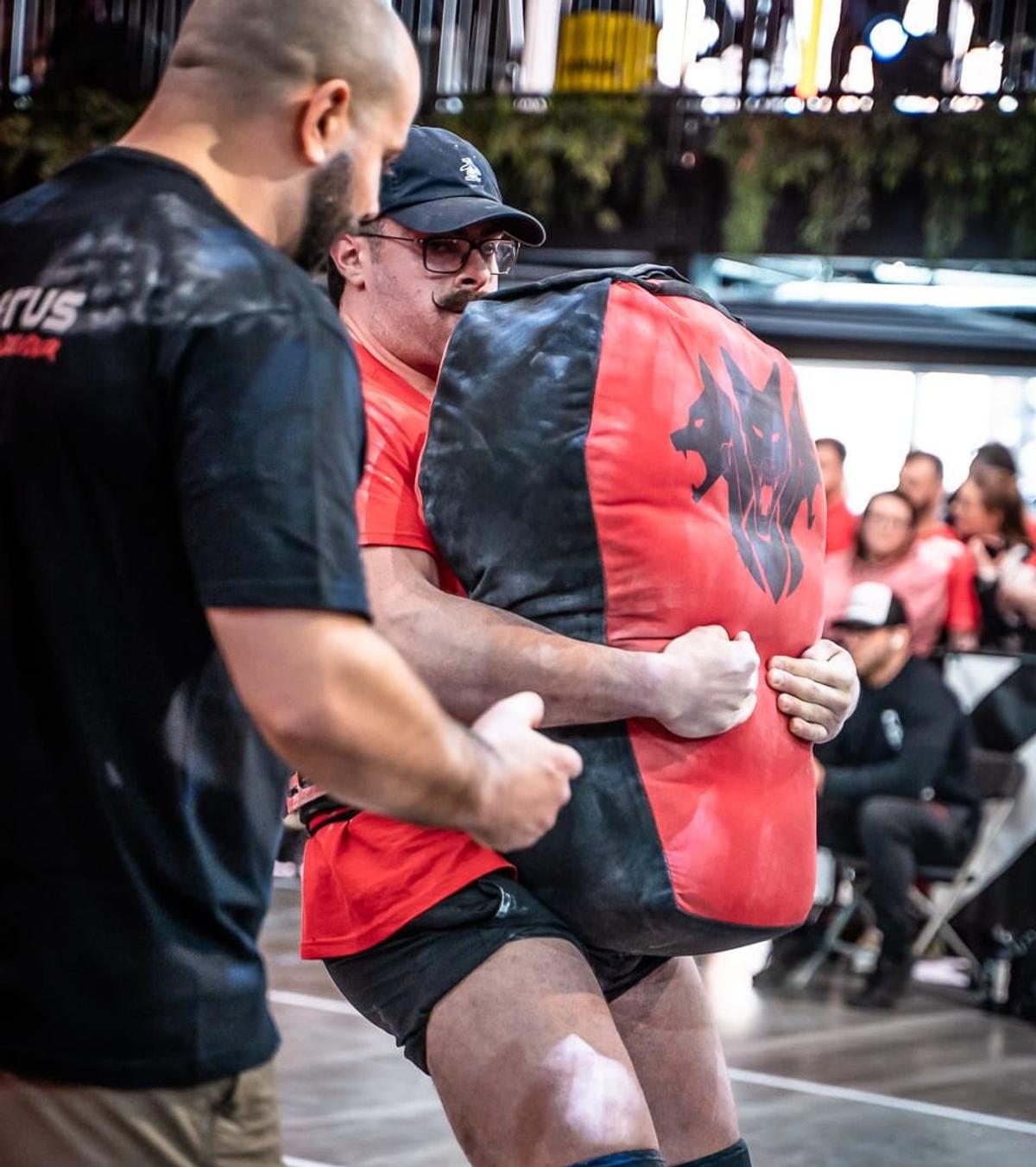 Matei Trache, sportiv în Strongest Man