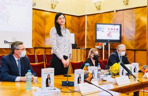 O fostă mare handbalistă a României ar putea deveni subiect de film în SUA! Scenariu făcut după cartea ei