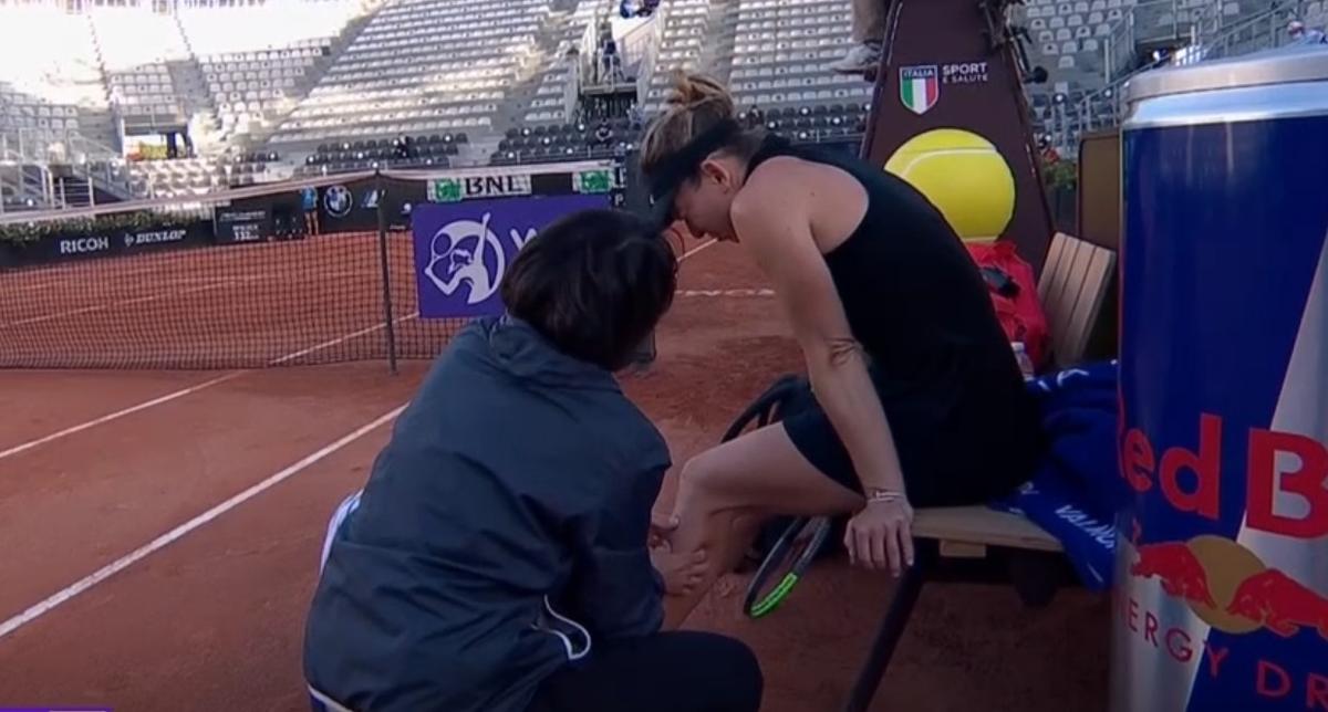 Halep, ABANDON la Roma! În lacrimi după o accidentare dureroasă » Simona a părăsit arena șchiopătând