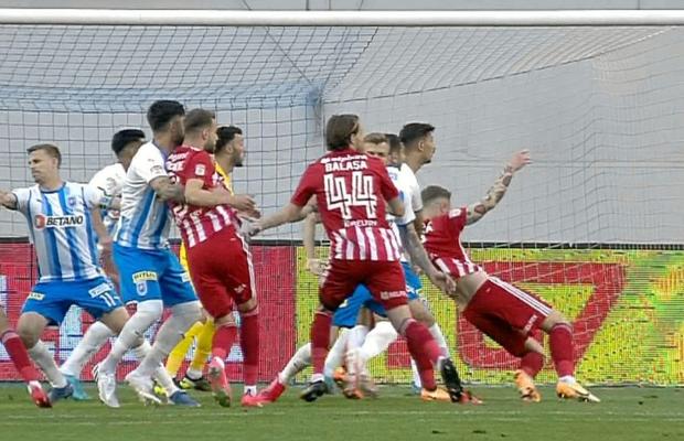 Penalty nedat în prima repriză din CSU Craiova - Sepsi » Mihai Stoica, ironie la adresa lui Feșnic