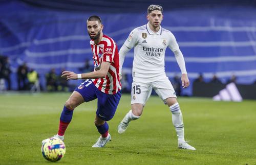 În așteptarea lui Leo Messi, Barcelona a demarat negocierile pentru o vedetă din La Liga: Yannick Carrasco de la Atletico Madrid.