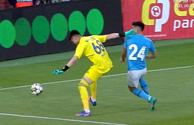 Gafă hilară în meciul decisiv pentru barajul de Conference League » Fostul portar de la FCSB s-a făcut de râs în prelungiri