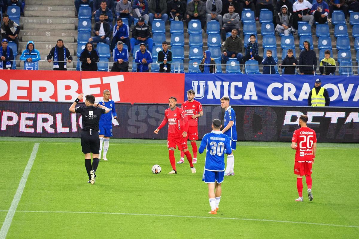 Fotbalistul lui Adrian Mititelu s-a transferat în Superliga: „Îi urăm bun venit în legendarul tricou roș-alb!”