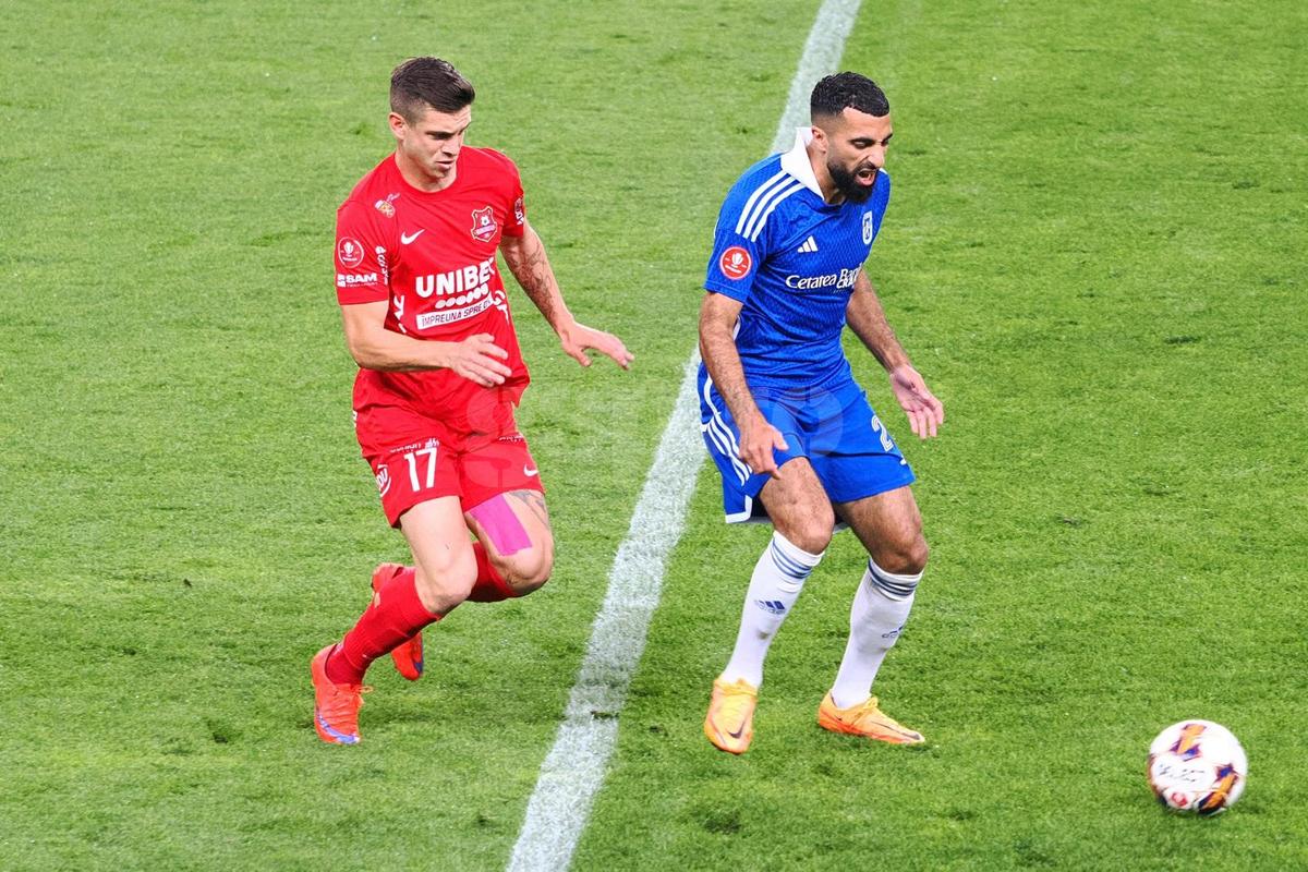 FCU Craiova - Hermannstadt, meci oprit și reluat după 37 de secunde de la start!