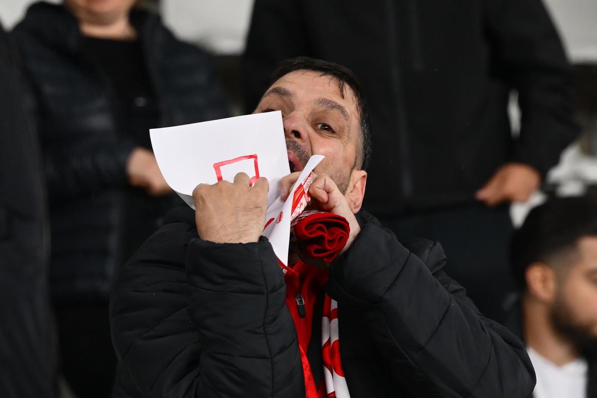 Dinamo - UTA Arad 2-0 » Maestra evadărilor: Dinamo se salvează de la retrogradarea directă și merge la baraj! UTA a fost adversarul perfect pe „Arc”