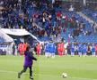 FCU Craiova - Hermannstadt. Scaune aruncate pe teren, meci întrerupt/ foto: Ionuț Iordache (GSP)
