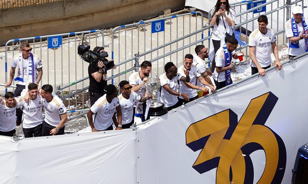 Cele mai tari imagini de la sărbătoarea de titlu a celor de la Real Madrid. 12.05.2024. Sursă foto: Imago