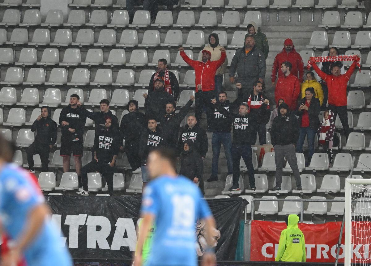 Dinamo și Botoșani joacă meciurile decisive pentru salvare în deplasare