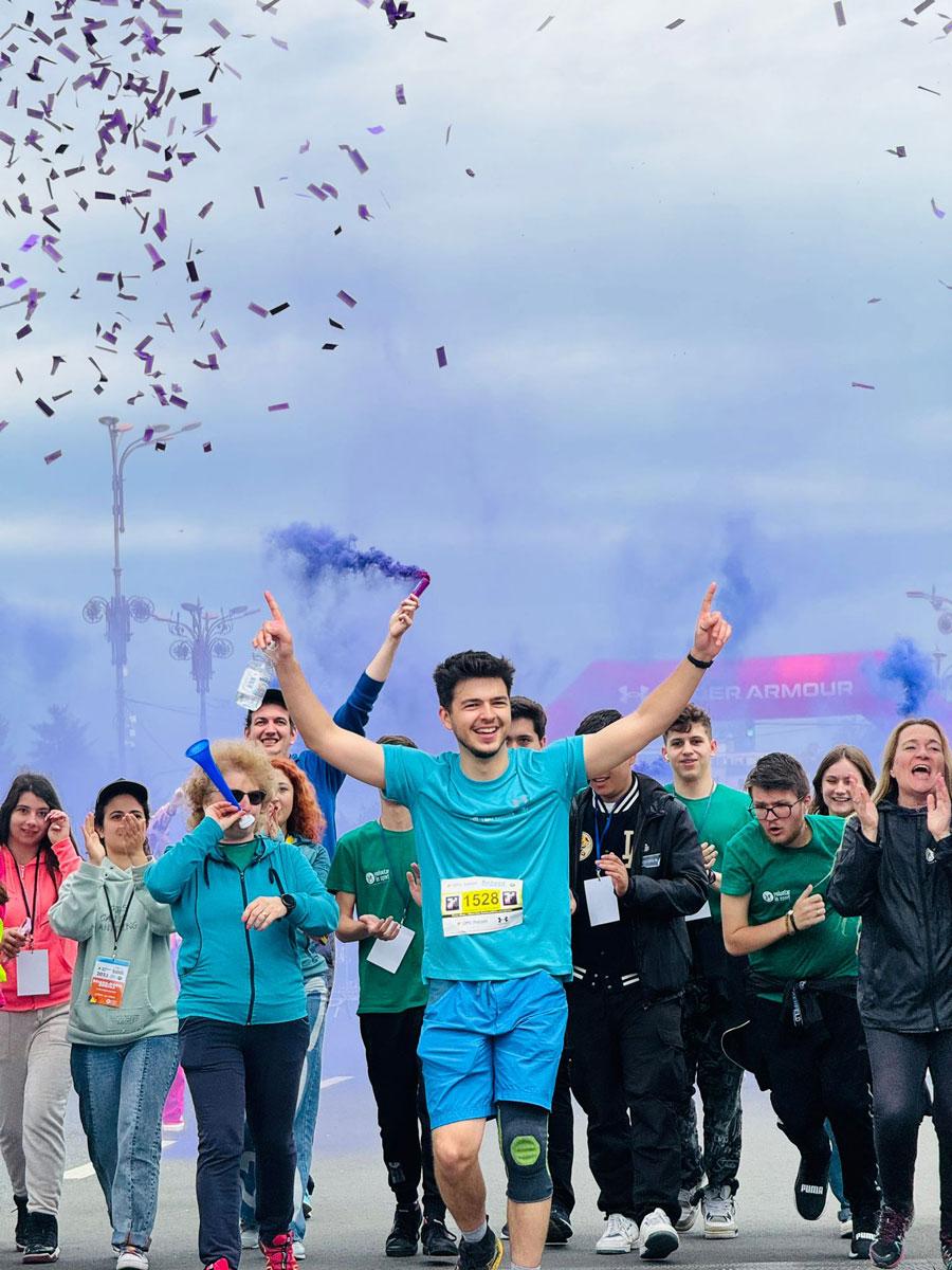 10.000 de alergători la startul OMV Petrom Bucharest HLF MARATHON 2024
