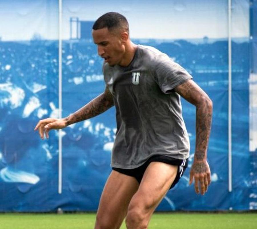Leo Lacroix Adrian Mititelu jr îi cere tatălui său să pună lacătul: „Premiu pentru fraierii fotbalului românesc” + Acuză un jucător: „El ne-a distrus!”