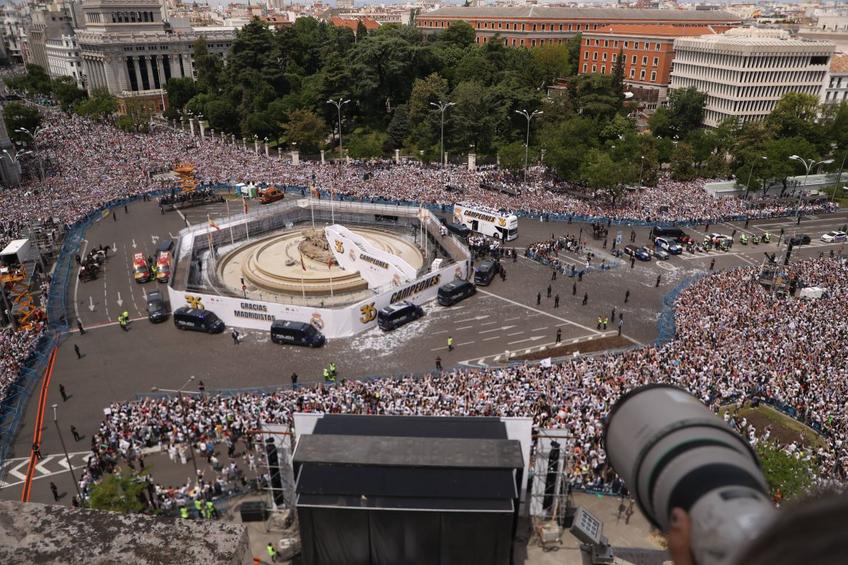 Real Madrid sărbătorește titlul. Sursă foto: Imago